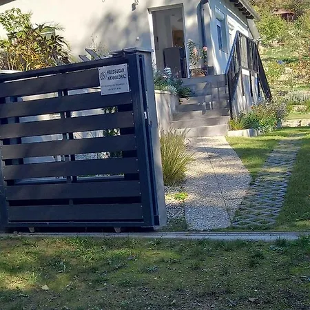 In 42286 Σπίτι διακοπών